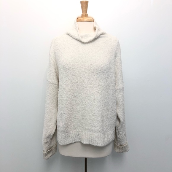 UGG Sweaters - *SOLD*DO NOT PURCHASE*Ugg Sweater Top Cozy Teddy